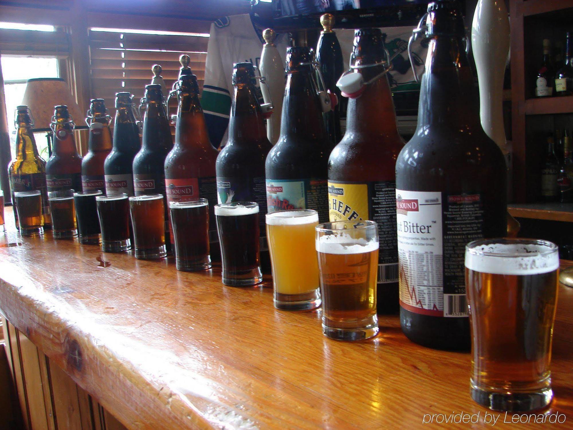 Howe Sound Inn & Brewing Company Сквомиш Ресторан фото