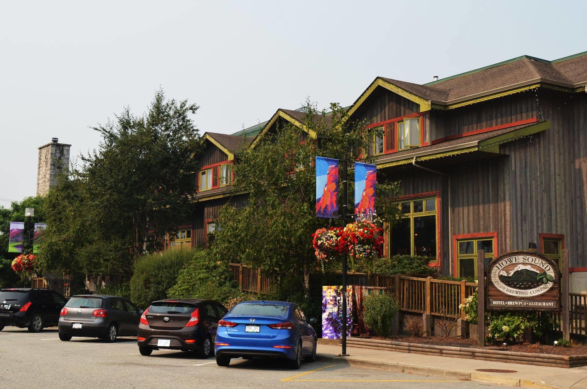 Howe Sound Inn & Brewing Company Сквомиш Экстерьер фото