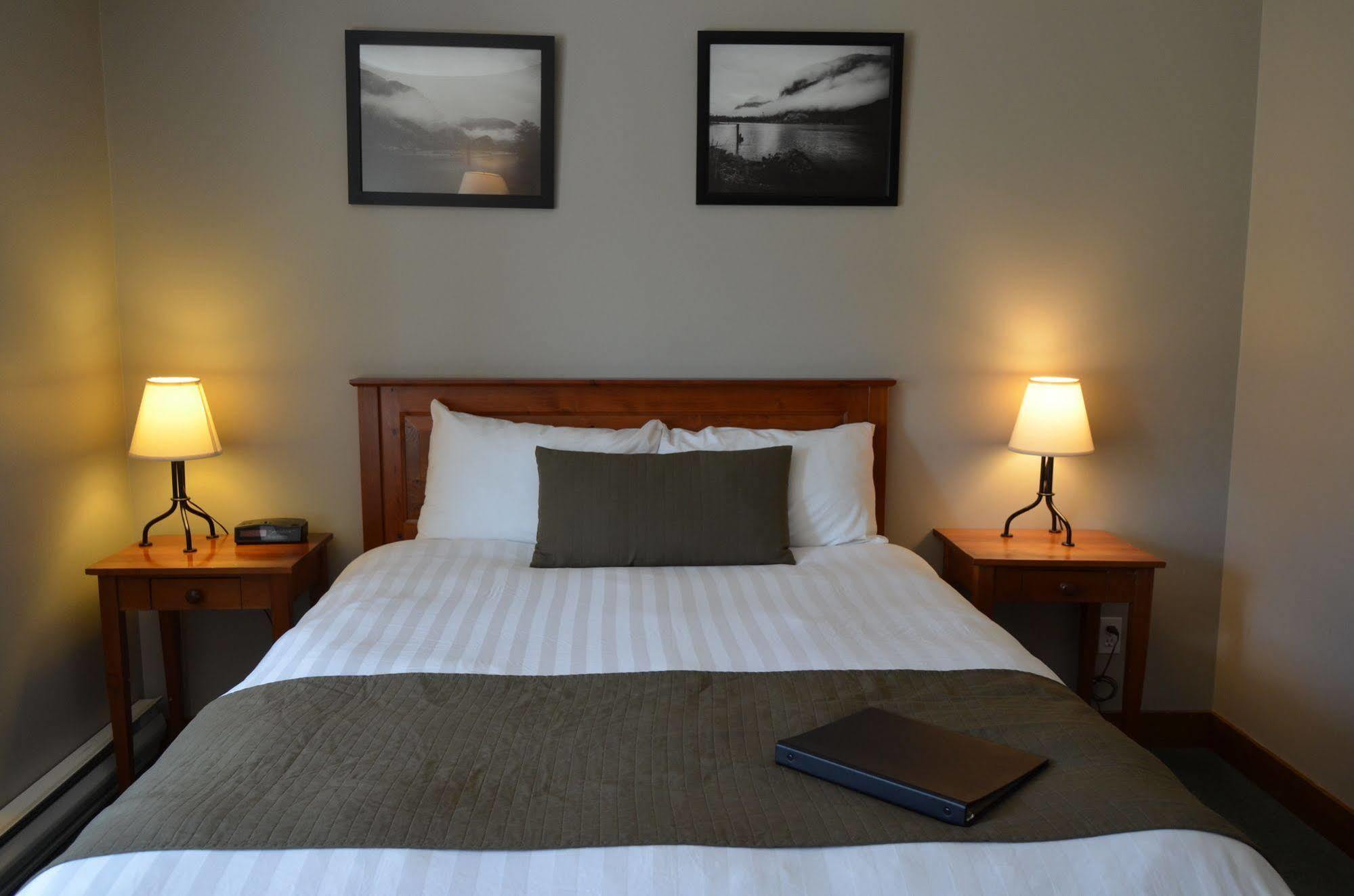 Howe Sound Inn & Brewing Company Сквомиш Экстерьер фото